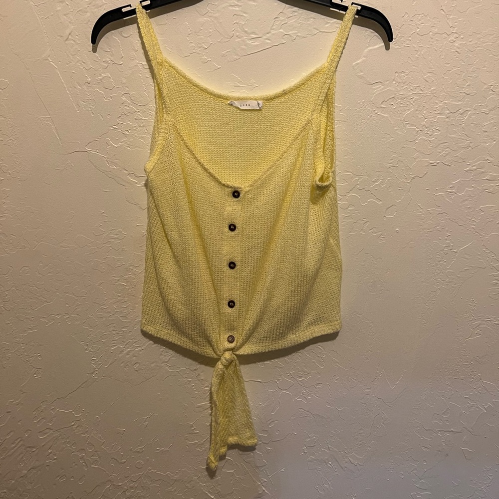 Lush yellow tank